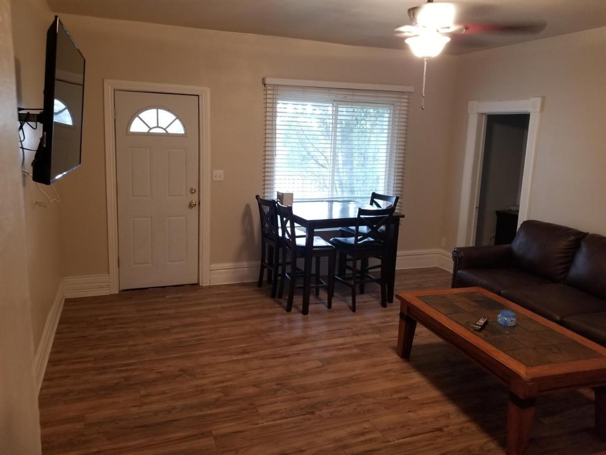 فيلا 500/502 W 23Rd St تشيني المظهر الخارجي الصورة
